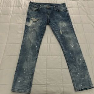 Crysp Denim skinny jeans.